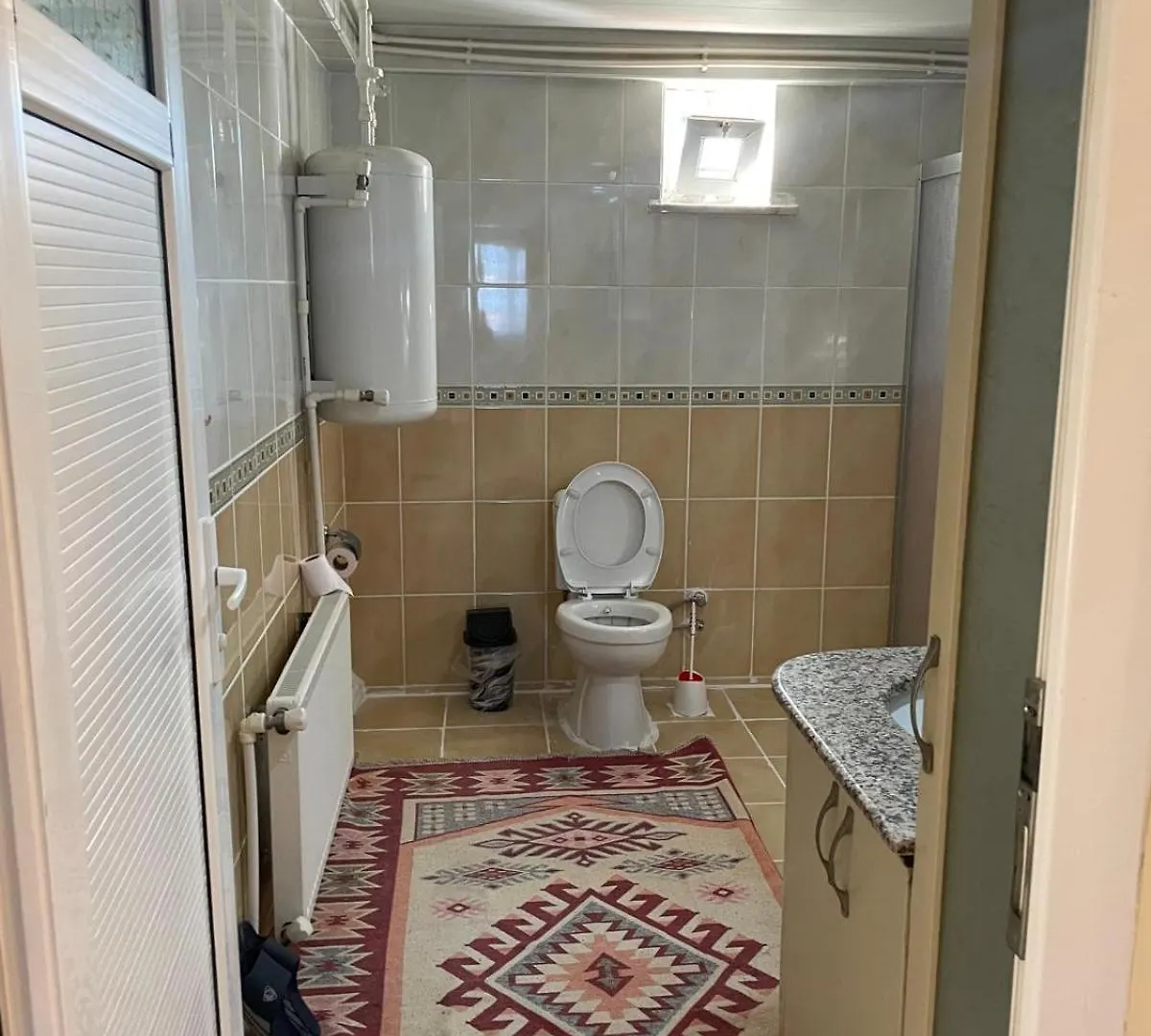 Alida Home פמוקלה 0*,