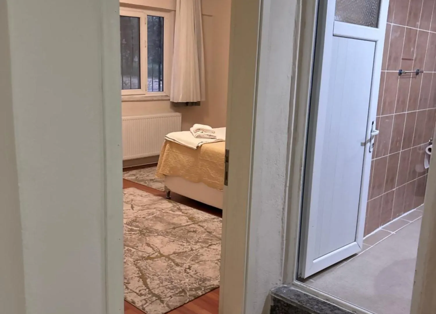 Alida Home פמוקלה