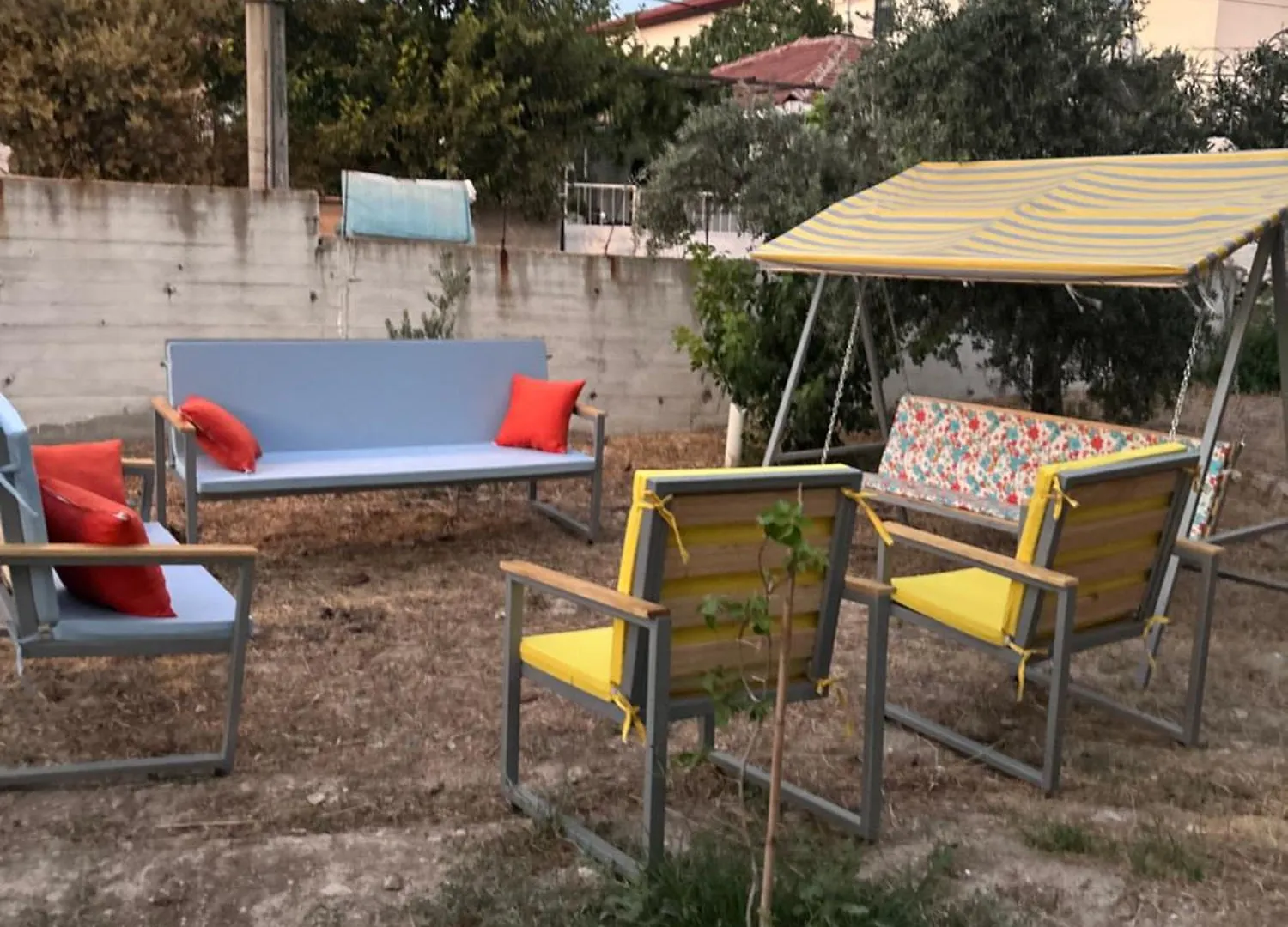 Alida Home פמוקלה